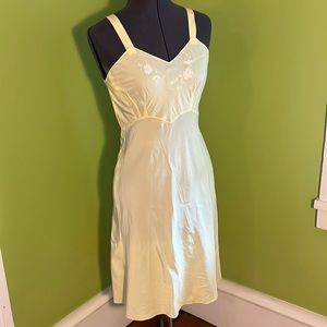 vintage 40s Saab Lingerie lemon meringue slip dress with appliqué